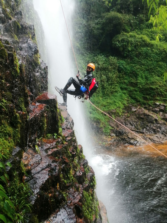 the thao mao hiem o viet nam